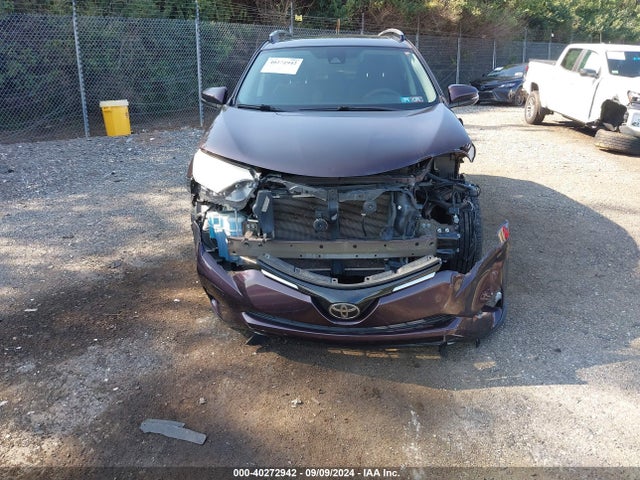 Toyota Rav4 Xle 2017 2T3WFREV1HW383942 Image 13