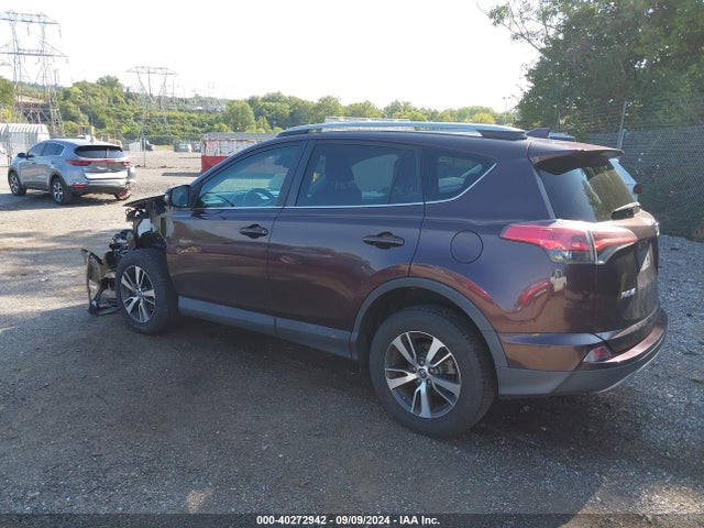 Toyota Rav4 Xle 2017 2T3WFREV1HW383942 Image 3