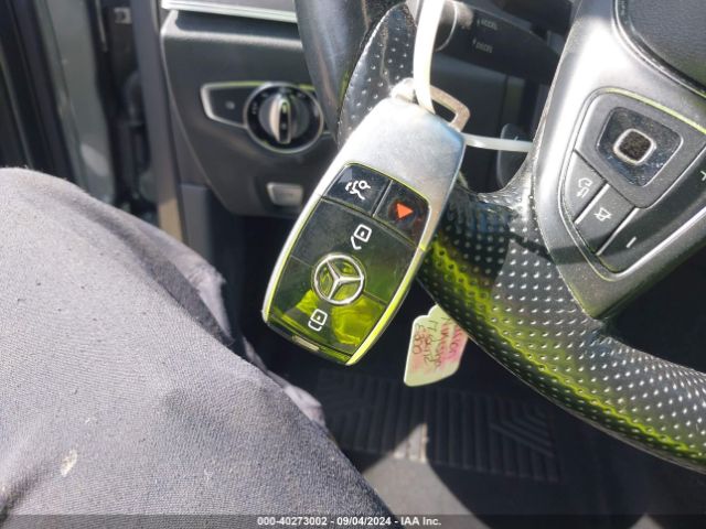 WDDZF4KB9HA091390 Mercedes-Benz E 300 4matic