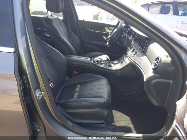 WDDZF4KB9HA091390 Mercedes-Benz E 300 4matic