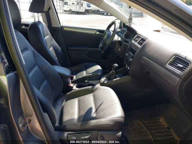 3VW3L7AJ5EM227495 Volkswagen Jetta 2.0l Tdi