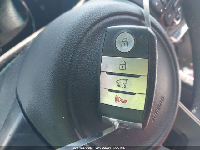 5XYPKDA57JG418299 KIA Sorento 3.3l Sx
