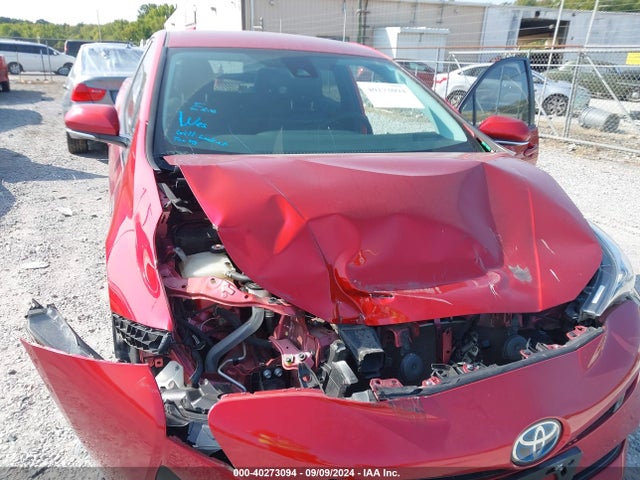 Toyota Prius Two 2017 JTDKBRFU5H3567820 Image 6