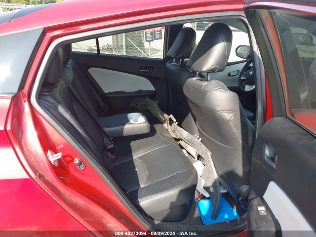Toyota Prius Two 2017 JTDKBRFU5H3567820 Image 8