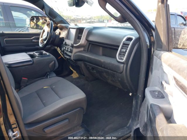 1C6SRFBTXNN184213 RAM 1500 Big Horn Quad Cab 4x4 6'4 Box