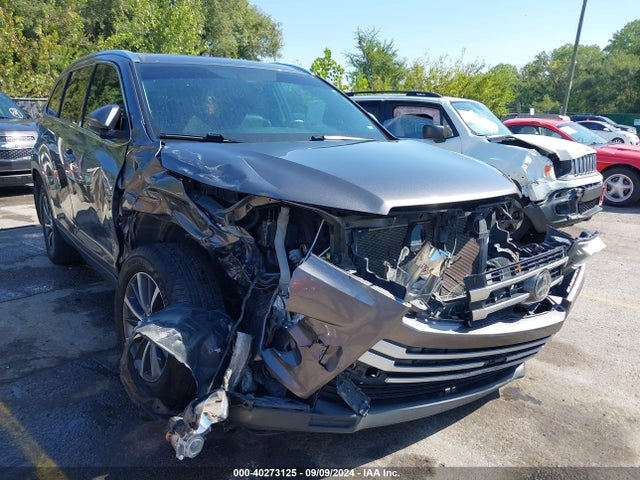 Toyota Highlander Xle 2019 5TDJZRFH4KS605084 Image 6