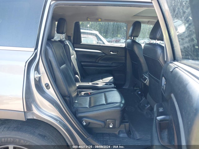 Toyota Highlander Xle 2019 5TDJZRFH4KS605084 Image 8