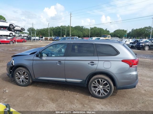 JA4AD2A33JZ013278 Mitsubishi Outlander Es