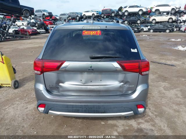 JA4AD2A33JZ013278 Mitsubishi Outlander Es