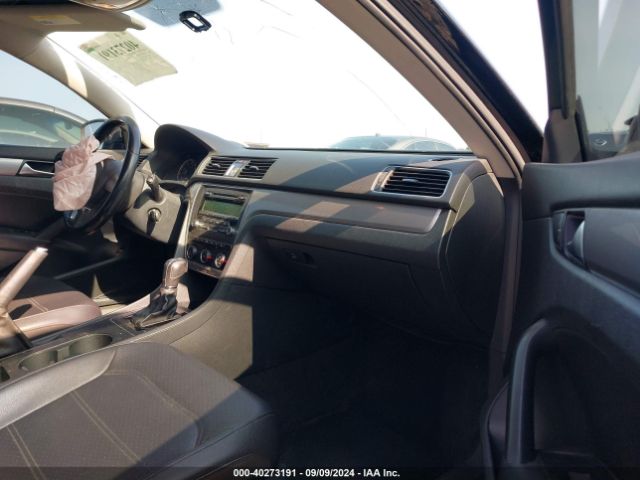 1VWAT7A3XEC109338 Volkswagen Passat 1.8t Wolfsburg Edition