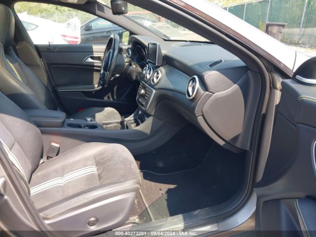 WDDSJ4GBXEN092240 Mercedes-Benz CLA 250 4MATIC