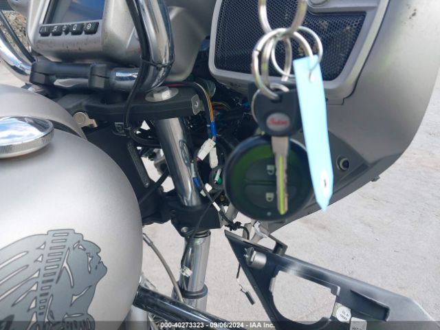 2017 INDIAN MOTORCYCLE CO. CHIEFTAIN 56KTCAAA6H3346088 Photo 10