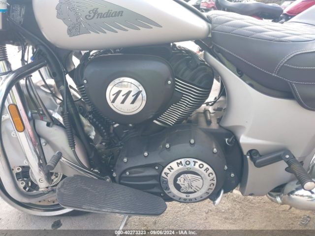 2017 INDIAN MOTORCYCLE CO. CHIEFTAIN 56KTCAAA6H3346088 Photo 8