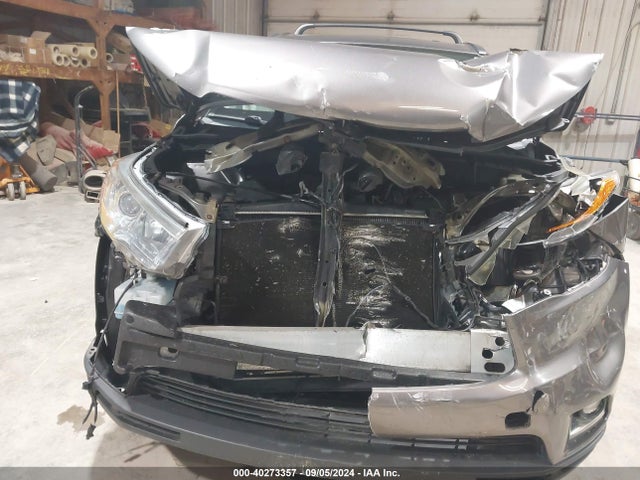 5TDDKRFH0ES027068 Toyota Highlander Limited V6