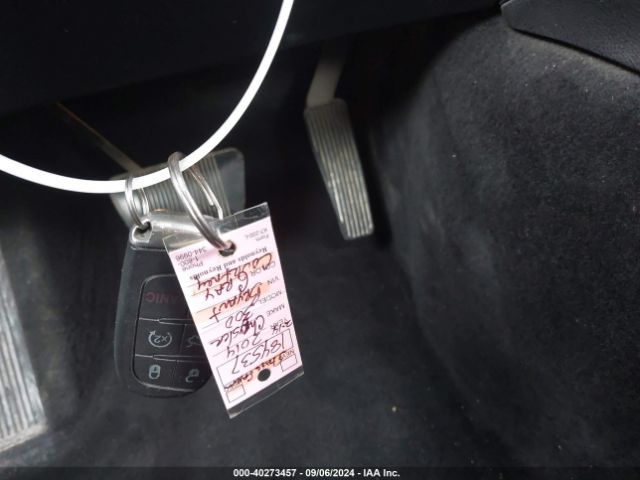 2C3CCAAG5EH235362 Chrysler 300