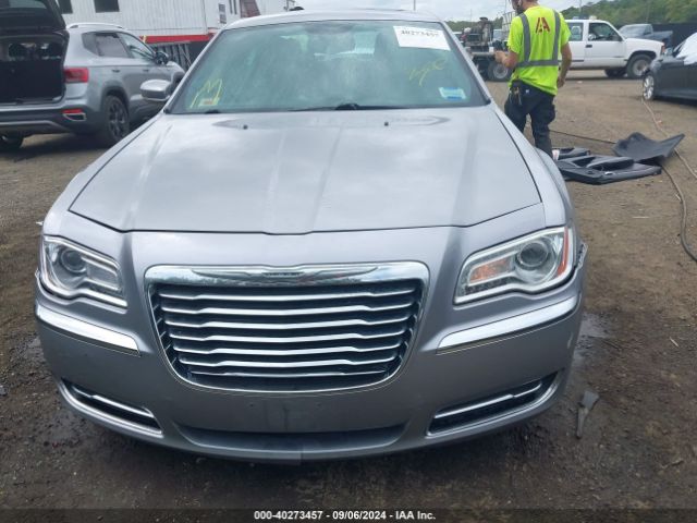 2C3CCAAG5EH235362 Chrysler 300