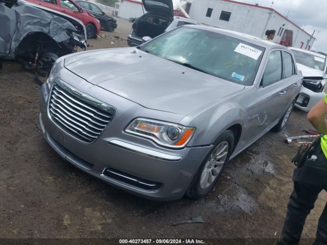 2C3CCAAG5EH235362 Chrysler 300