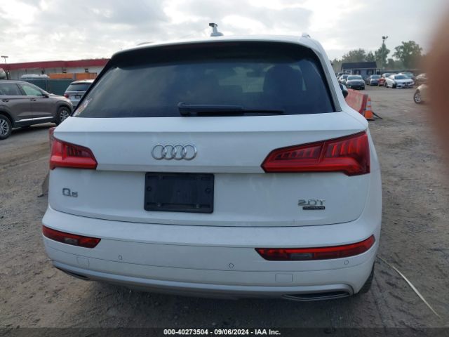 WA1BNAFY1J2218560 Audi Q5 2.0t Premium/2.0t Tech Premium