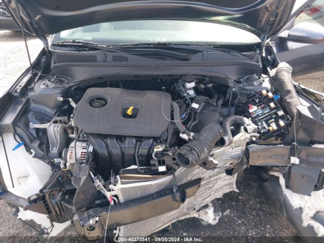 3KPF24ADXRE721220 KIA Forte Lxs