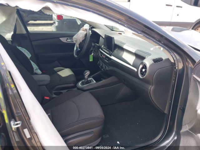 3KPF24ADXRE721220 KIA Forte Lxs