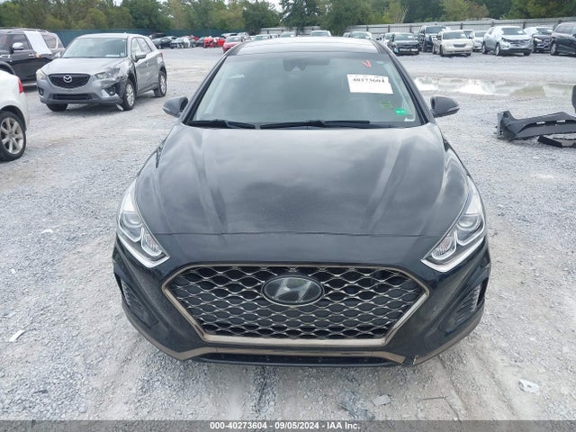 Hyundai Sonata Limited 2019 5NPE34AF0KH747255 Image 13