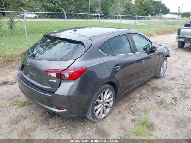3MZBN1L35HM142372 Mazda Mazda3 Touring 2.5