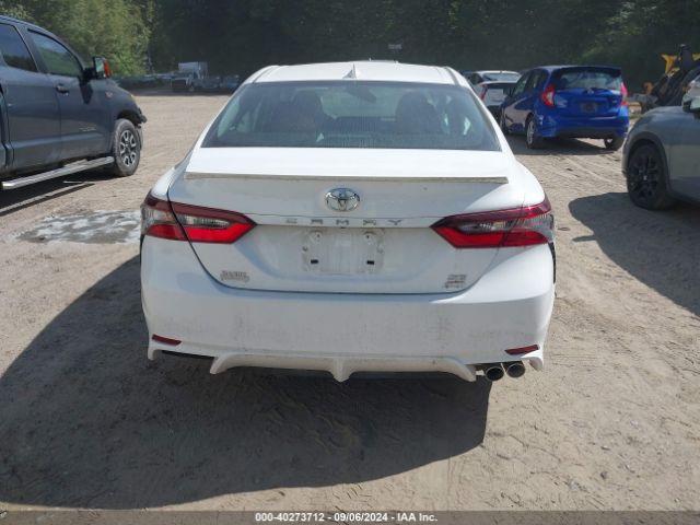 4T1T11BK9RU122579 Toyota CAMRY SE