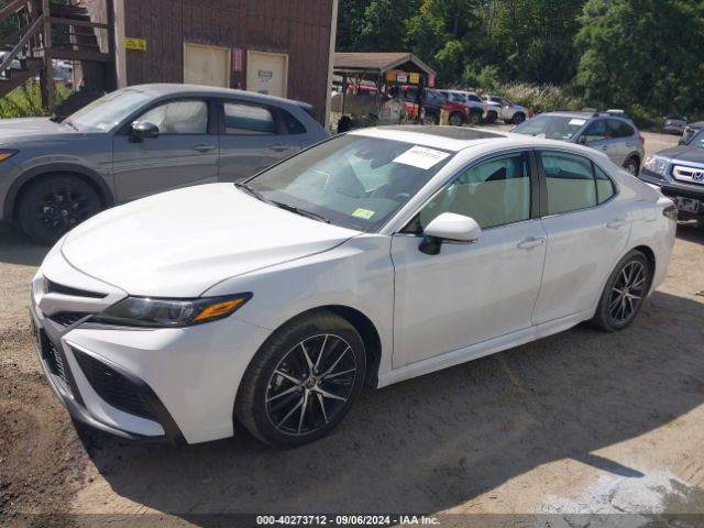 4T1T11BK9RU122579 Toyota CAMRY SE