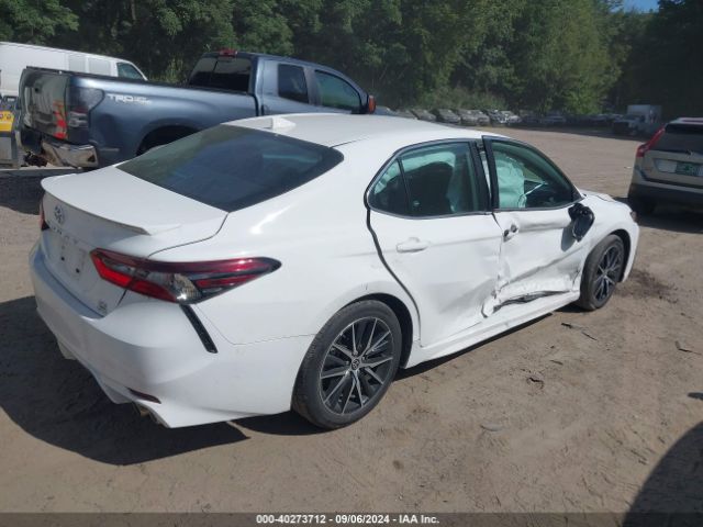 4T1T11BK9RU122579 Toyota CAMRY SE