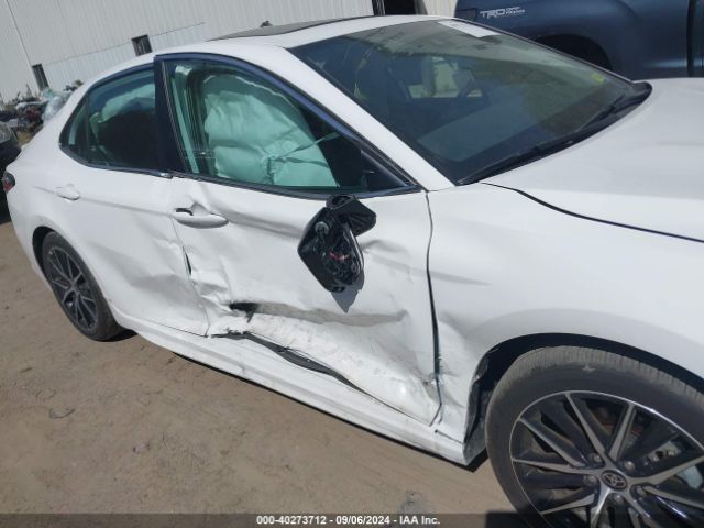 4T1T11BK9RU122579 Toyota CAMRY SE