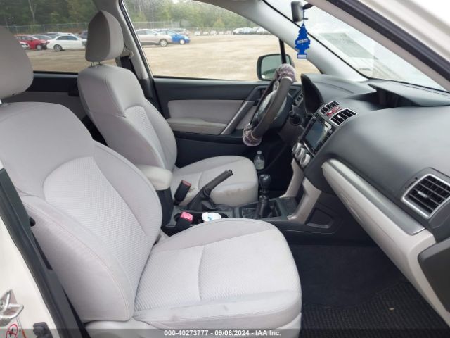 JF2SJADC5GG444218 Subaru Forester 2.5i Premium