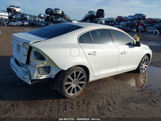 LYV402HK3JB185829 Volvo S60 Inscription T5