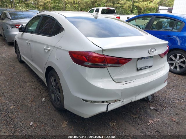 Hyundai ELANTRA SE 2017 5NPD84LF0HH210212 Image 3