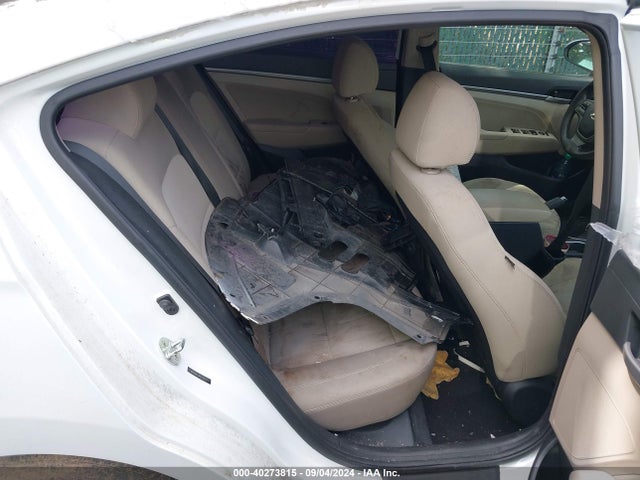 Hyundai ELANTRA SE 2017 5NPD84LF0HH210212 Image 8