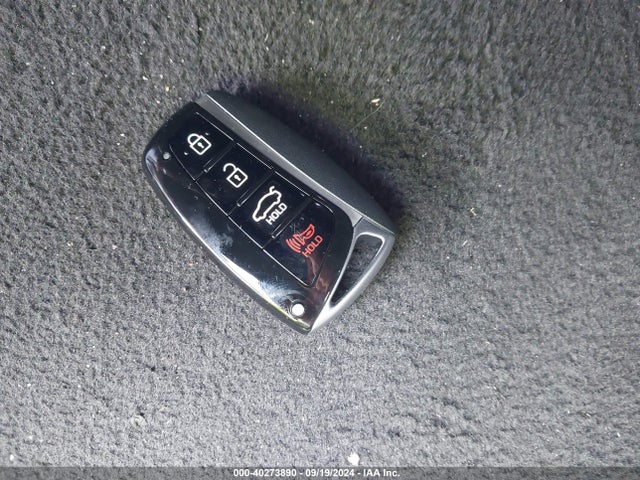 Hyundai Genesis 3.8 2016 KMHGN4JE2GU128482 Image 11