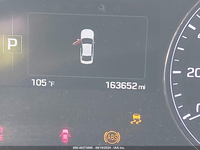 Hyundai Genesis 3.8 2016 KMHGN4JE2GU128482 Image 12
