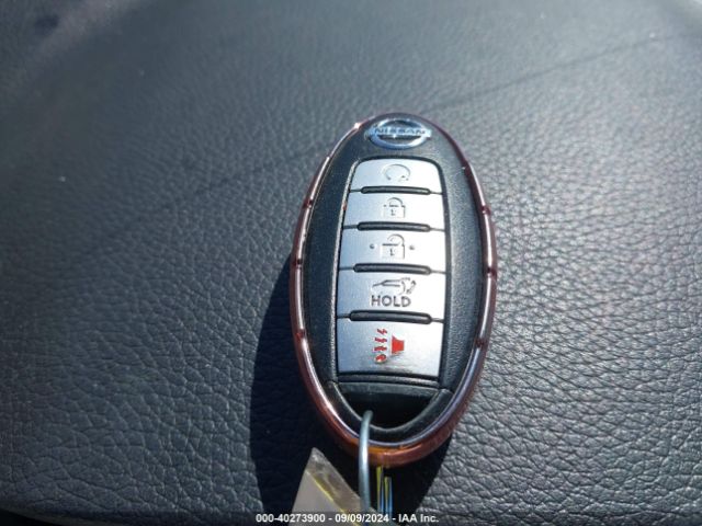 KNMAT2MV4JP588815 Nissan ROGUE SV