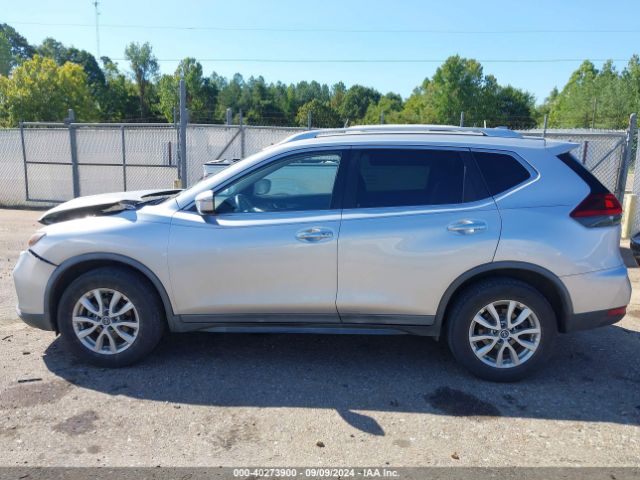 KNMAT2MV4JP588815 Nissan ROGUE SV