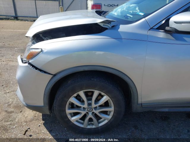KNMAT2MV4JP588815 Nissan ROGUE SV