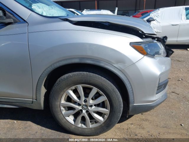 KNMAT2MV4JP588815 Nissan ROGUE SV