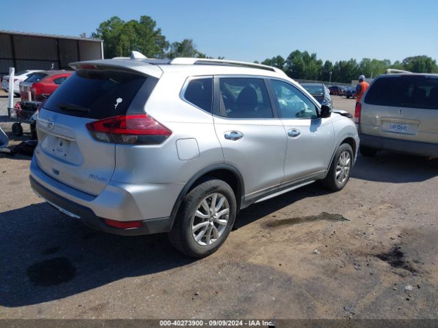 KNMAT2MV4JP588815 Nissan ROGUE SV