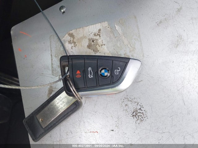 3MW69FF02P8D43951 BMW 330I