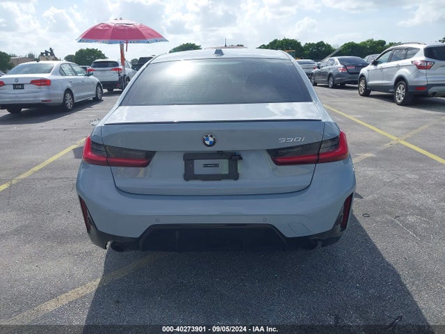 3MW69FF02P8D43951 BMW 330I