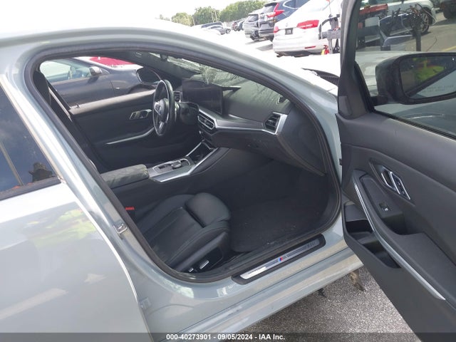 3MW69FF02P8D43951 BMW 330I