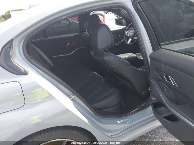 3MW69FF02P8D43951 BMW 330I