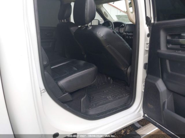 3C6UR5CJ5HG569515 RAM 2500 Tradesman  4x4 6'4 Box