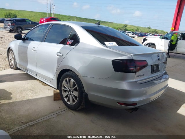 3VWLA7AJ8FM286502 Volkswagen Jetta 2.0l Tdi Se