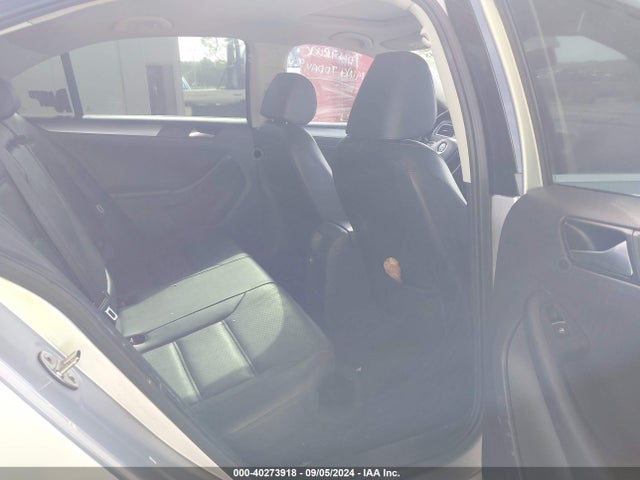 3VWLA7AJ8FM286502 Volkswagen Jetta 2.0l Tdi Se