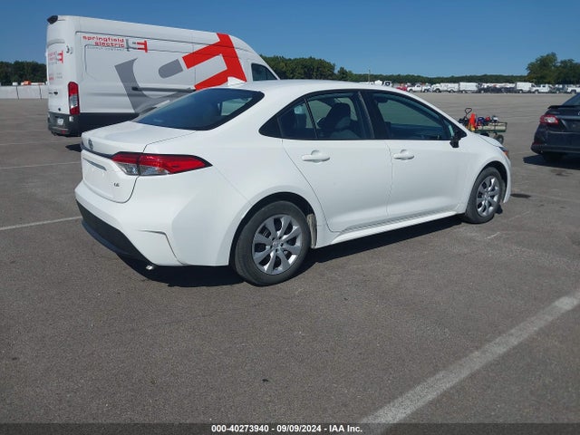 Toyota COROLLA LE 2022 5YFEPMAE8NP363971 Image 4