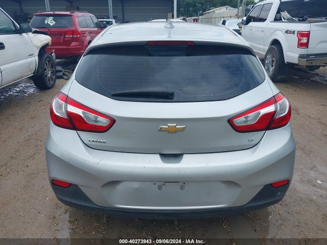 Chevrolet Cruze Lt Auto 2018 3G1BE6SM0JS615549 Image 17